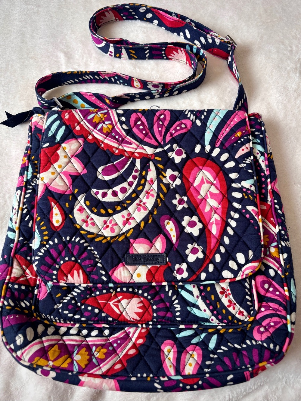 Vera Bradley Mailbag Crossbody Plum Crazy Retired Quilted Floral Boho Paisley